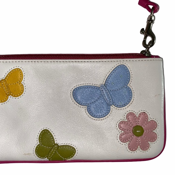 Coach Wristlet Daisy Floral Butterfly  Vintage